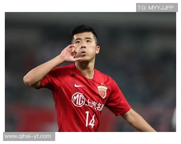 上港华夏激战正酣进球大战引发球迷热情高涨