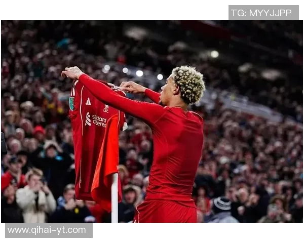 利物浦与曼联对决前瞻及预计比分分析,谁将赢得这场焦点战役 利物浦与曼联对决前瞻及预计比分分析,谁将赢得这场焦点战役